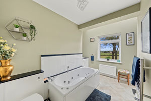 En suite bathroom- click for photo gallery